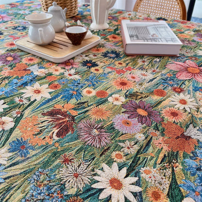 HomeTaro Vintage Floral Jacquard Tablecloth with Tassels
