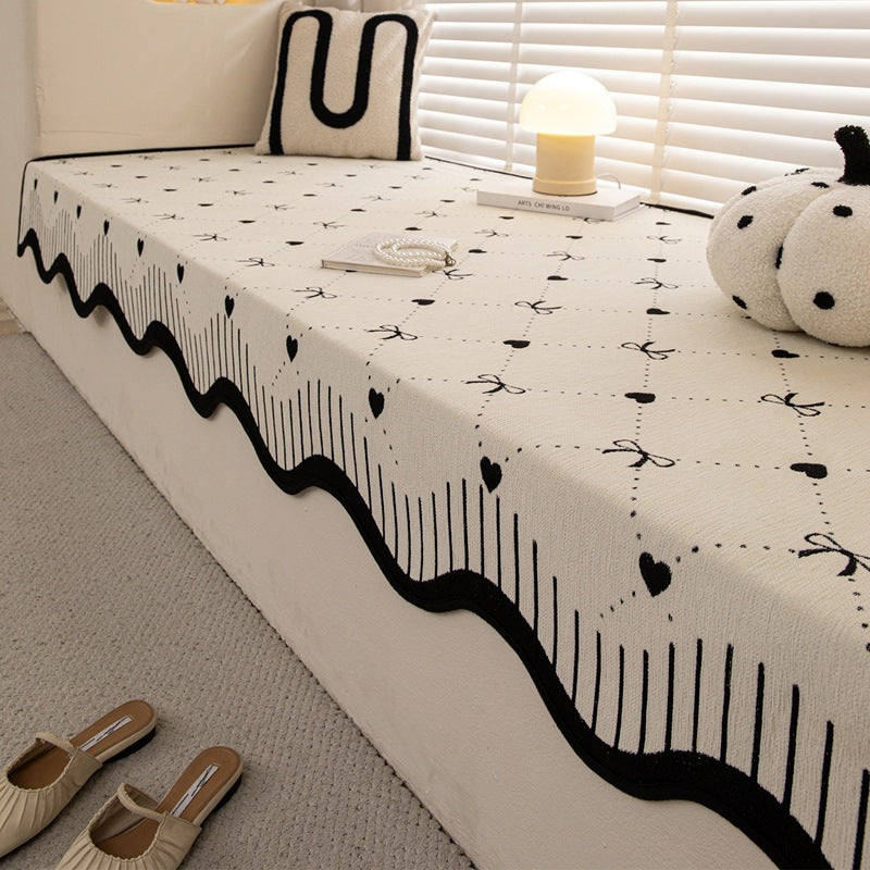 HomeTaro Chenille Bay Window Mat – Non-Slip & Washable