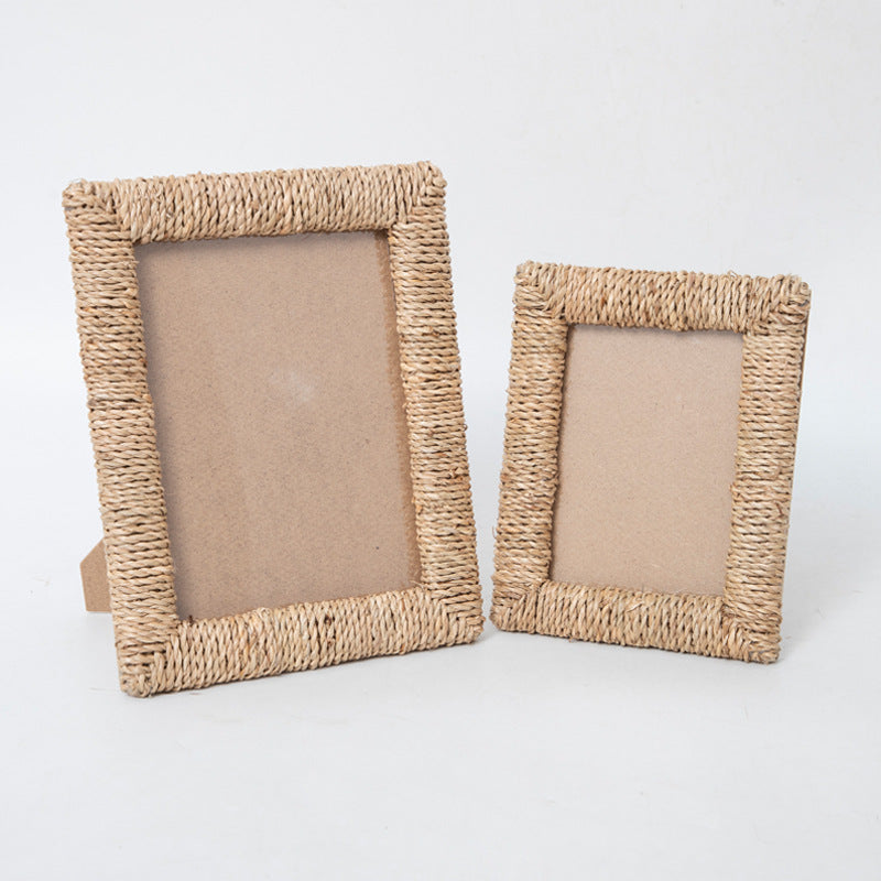 HomeTaro Seagrass Woven Photo Frame – Nordic Home Decor
