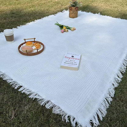 HomeTaro Portable Outdoor Picnic Mat